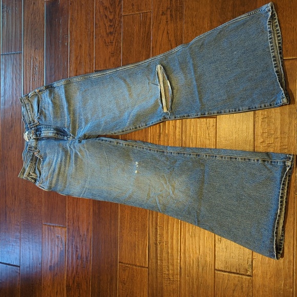 Practically new Wrangler Wanderer Flare 622 - Picture 2 of 5